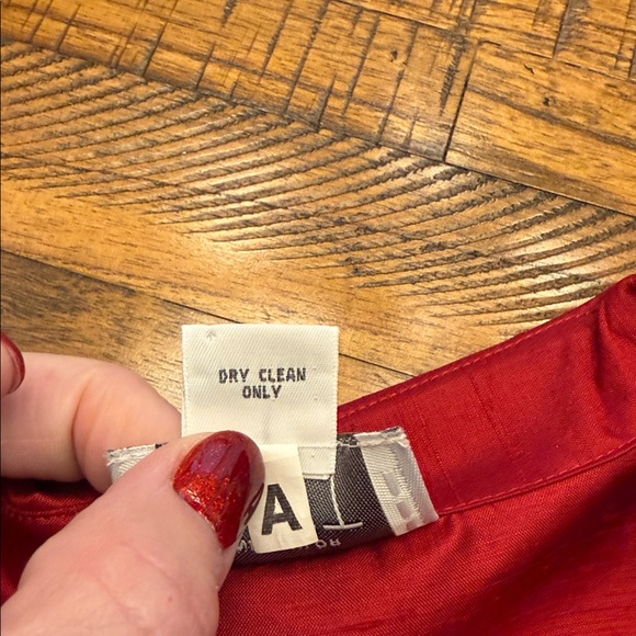 LOFT Vibrant Red Dupioni Silk Wrap Tie Blouse Women’s Size 12 - Picture 8 of 14